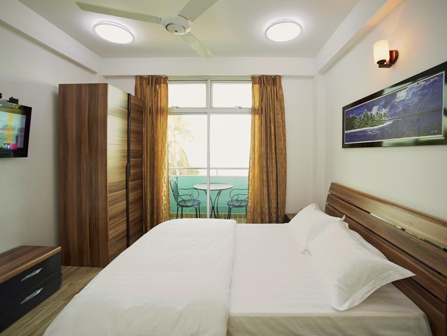 Beach Sunrise Inn Хулхумале Экстерьер фото