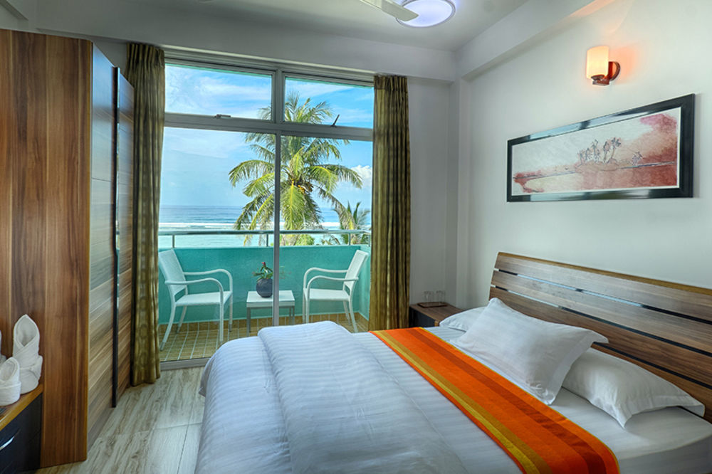 Beach Sunrise Inn Хулхумале Экстерьер фото